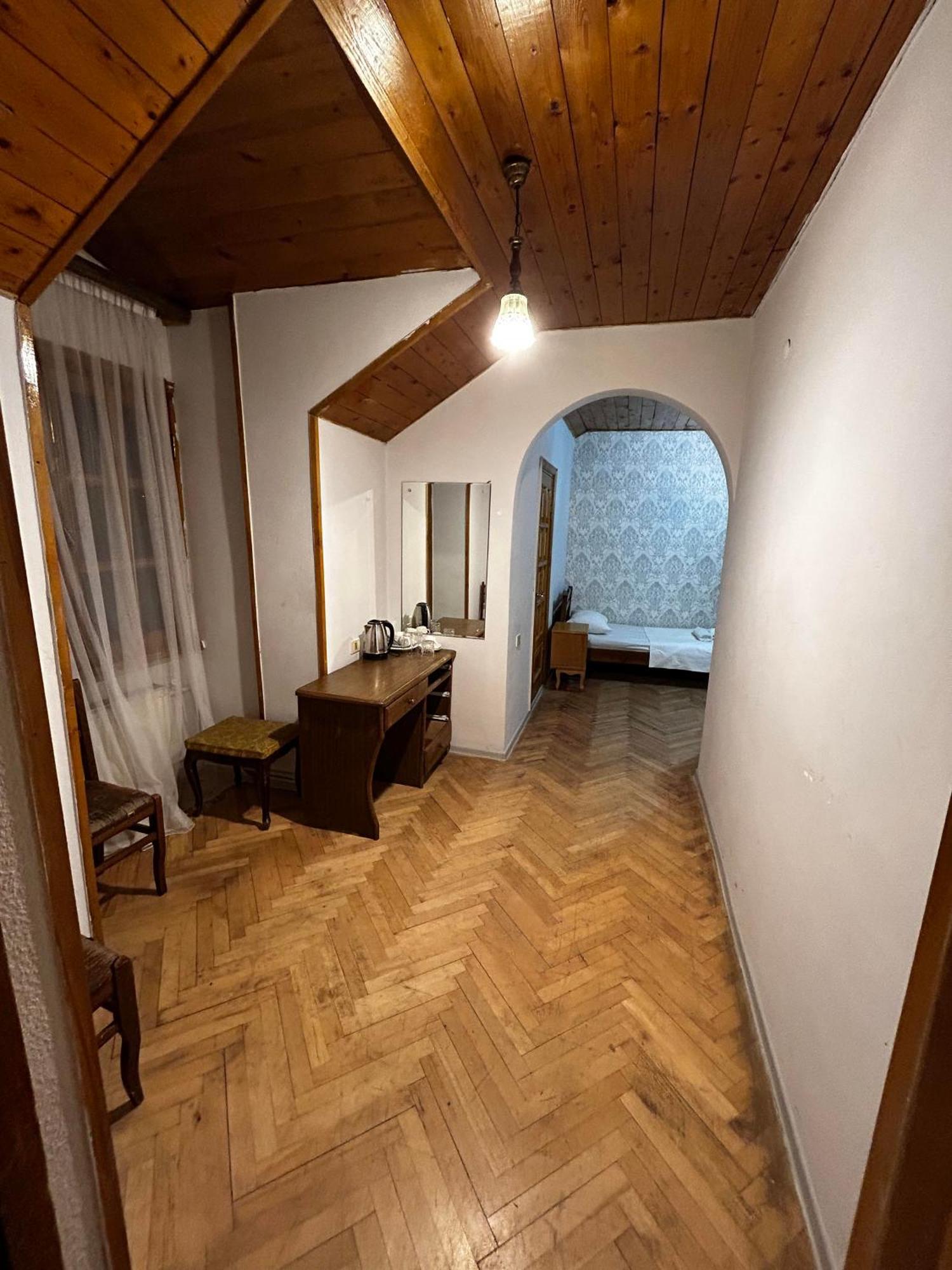 Duma Hotel Тбилиси Экстерьер фото