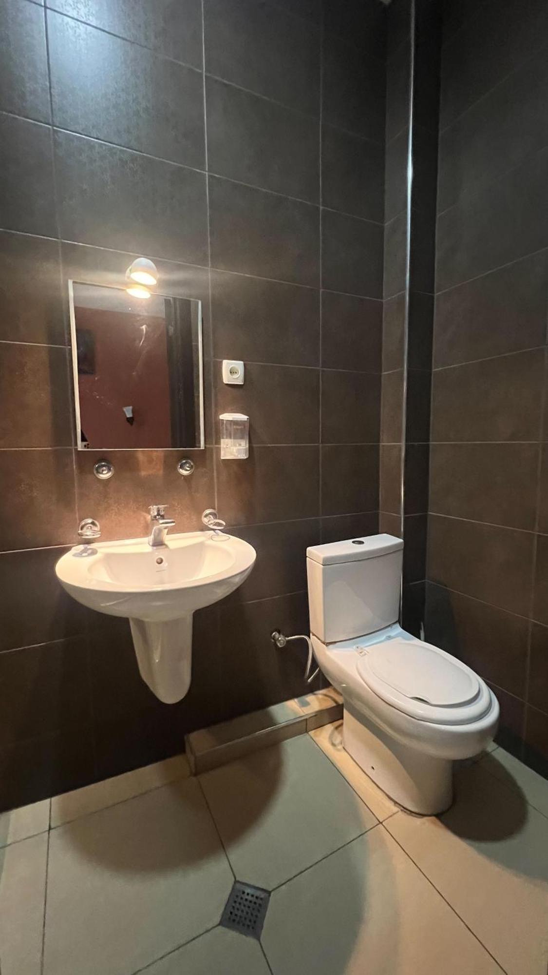 Duma Hotel Тбилиси Экстерьер фото