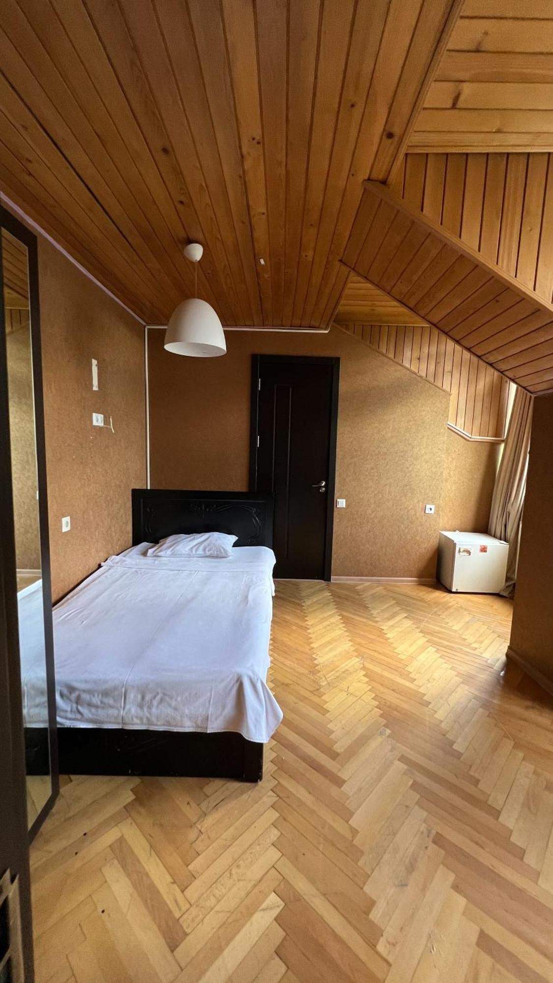 Duma Hotel Тбилиси Экстерьер фото