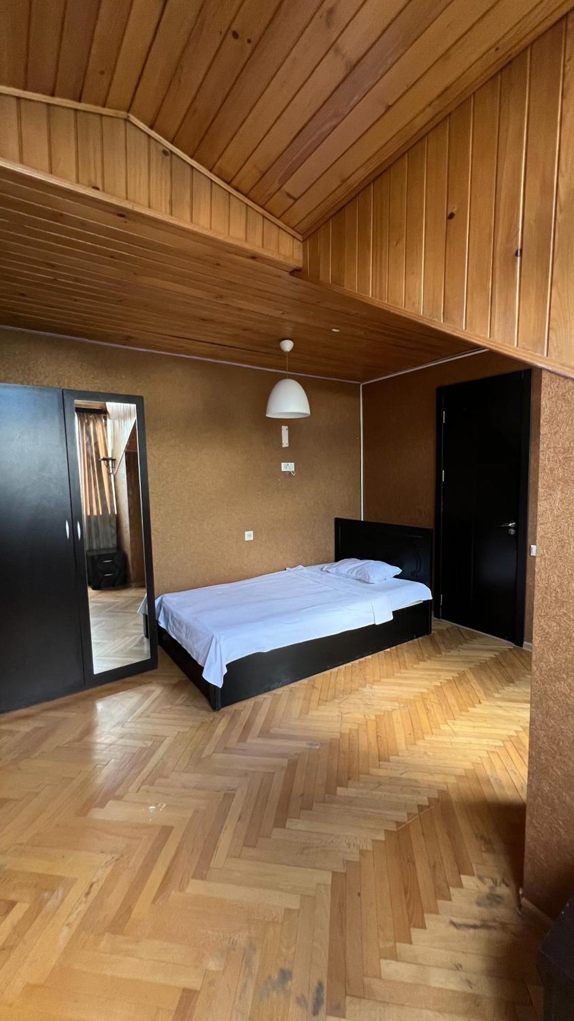 Duma Hotel Тбилиси Экстерьер фото