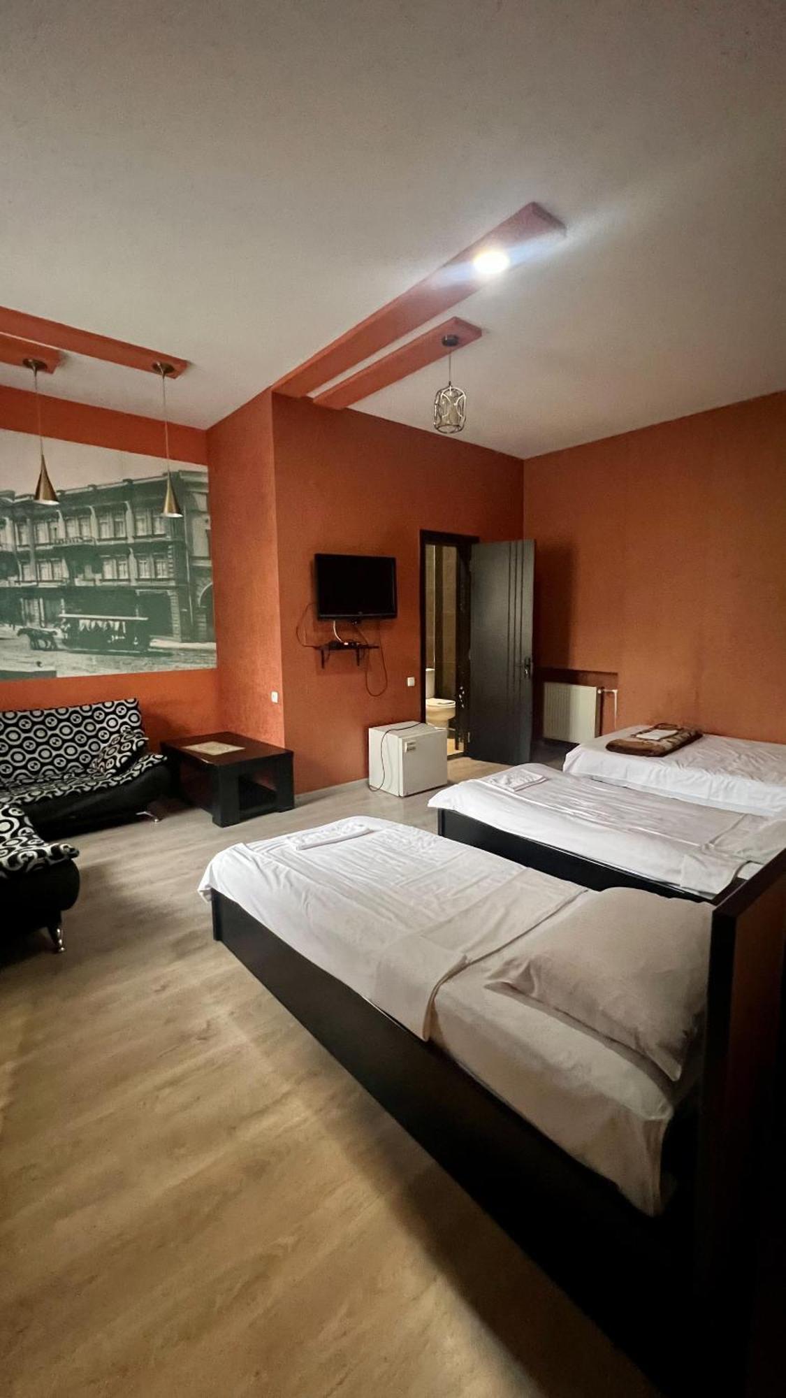 Duma Hotel Тбилиси Экстерьер фото